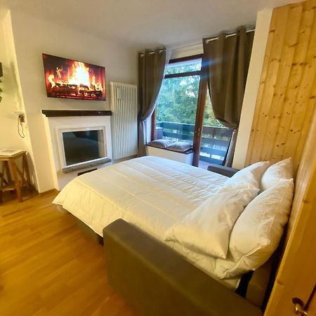 La Finestra Sul Brenta Con Posto Auto Privato Al Centro Di Mad Di Campiglio Cipat O22233-At-O13262 Apartamento Folgarida Exterior foto