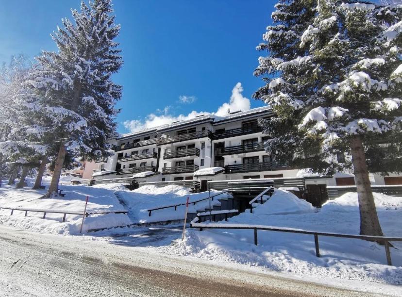 La Finestra Sul Brenta Con Posto Auto Privato Al Centro Di Mad Di Campiglio Cipat O22233-At-O13262 Apartamento Folgarida Exterior foto